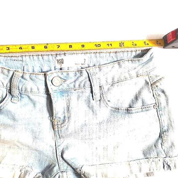 RSQ Jean Malibu Shorts size 7 - Picture 4 of 7